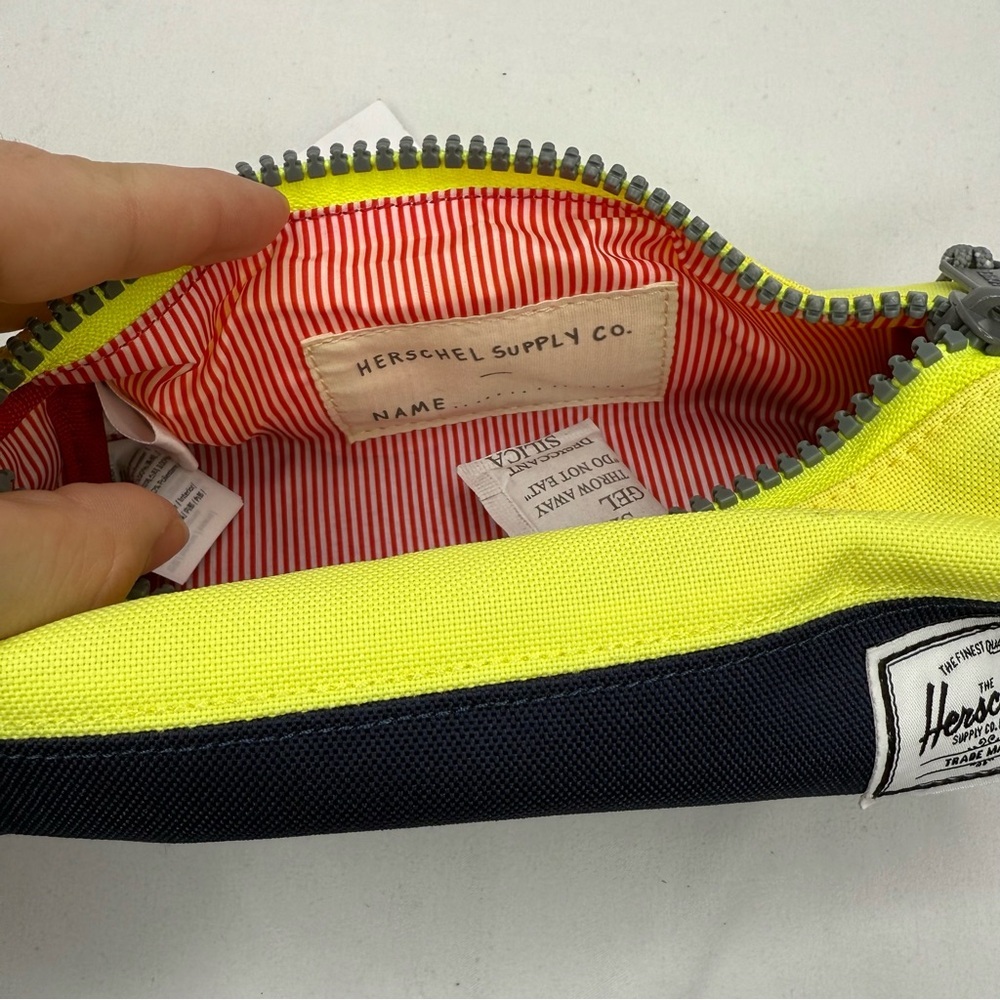 Herschel Peacoat Highlight Mid Grey Crosshatch Settlement Case - Picture 9 of 15
